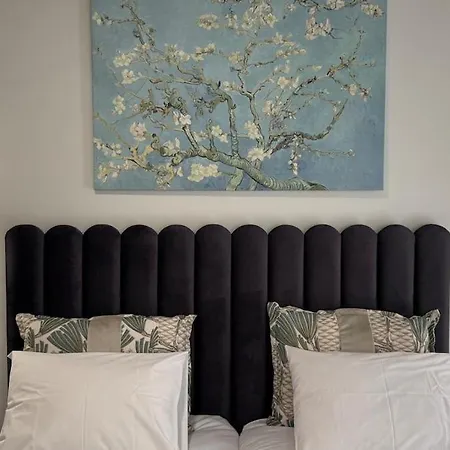 Apartment Castle View *